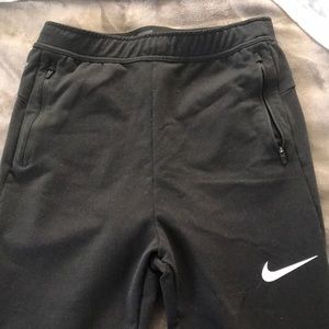 nike joggers
